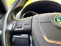 Skoda - 2010 - yeti - 1.2 tsi elegance - personenauto - afbeelding 7 van  18