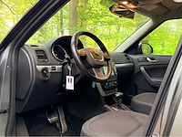 Skoda - 2010 - yeti - 1.2 tsi elegance - personenauto - afbeelding 16 van  18