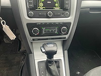 Skoda - 2011 - octavia combi - 1.2 tsi ambition bns - personenauto (xd-761-p) - afbeelding 4 van  22