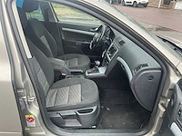 Skoda - 2011 - octavia combi - 1.2 tsi ambition bns - personenauto (xd-761-p) - afbeelding 6 van  22