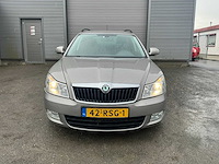 Skoda - 2011 - octavia combi - 1.2 tsi ambition bns - personenauto (xd-761-p) - afbeelding 8 van  22