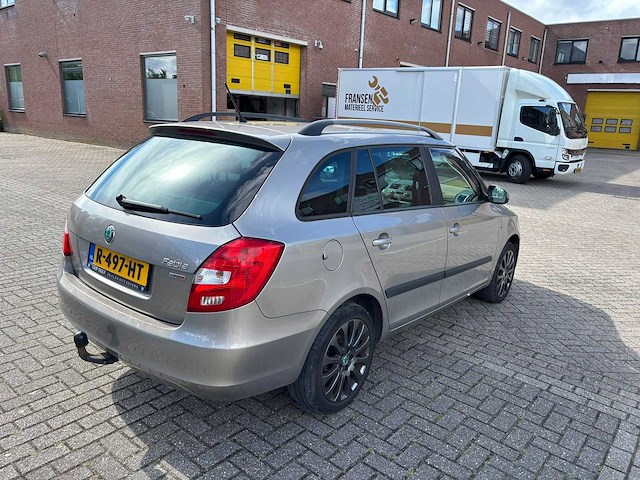 Skoda - 2012 - fabia combi - 1.2 tsi elegance - personenauto - afbeelding 9 van  13