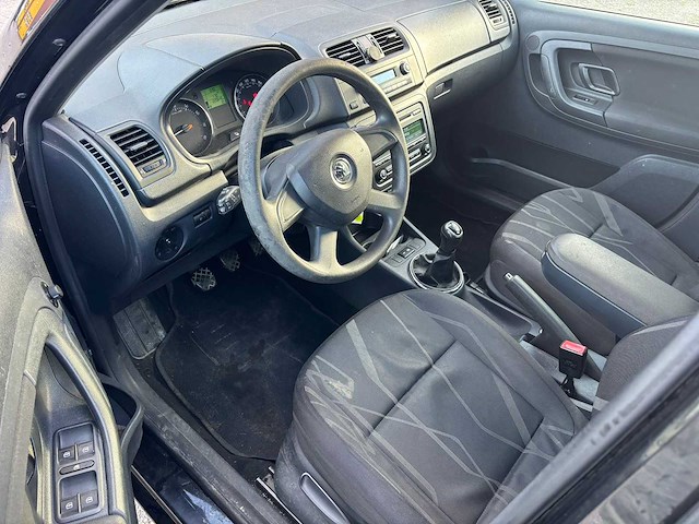 Skoda - 2013 - fabia combi - 1.2 tsi fresh - personenauto - afbeelding 2 van  15