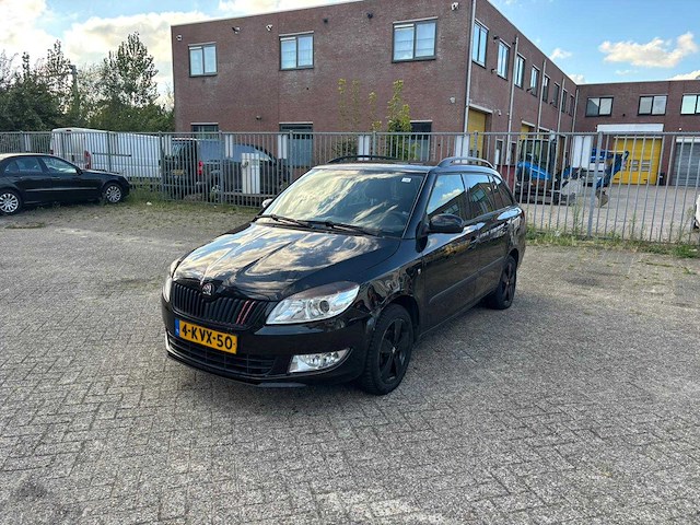 Skoda - 2013 - fabia combi - 1.2 tsi fresh - personenauto - afbeelding 1 van  15