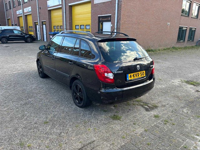 Skoda - 2013 - fabia combi - 1.2 tsi fresh - personenauto - afbeelding 9 van  15