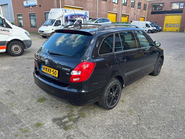 Skoda - 2013 - fabia combi - 1.2 tsi fresh - personenauto - afbeelding 11 van  15