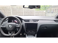 Skoda - 2013 - octavia - vrs combi 1.6 tdi - personenauto - afbeelding 10 van  22