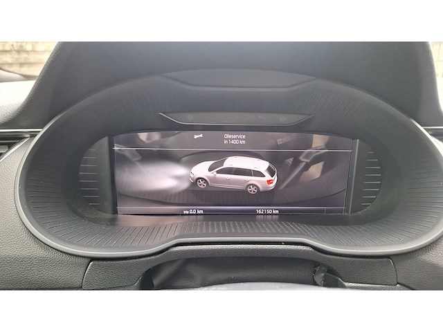Skoda - 2013 - octavia - vrs combi 1.6 tdi - personenauto - afbeelding 14 van  22