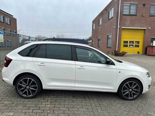 Skoda - 2014 - automaat - rapid spaceback - 1.4 tsi grt eleg. bl- personenauto - afbeelding 19 van  22