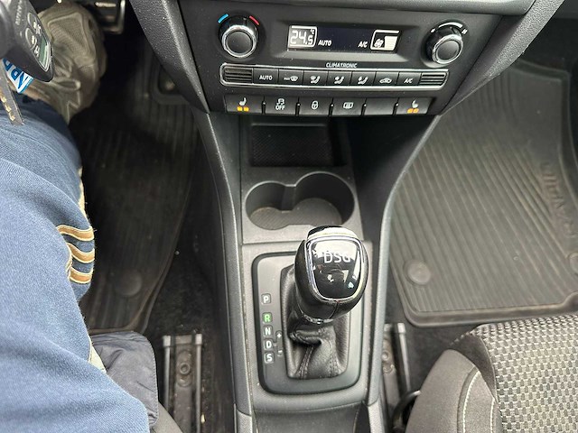 Skoda - 2014 - rapid spaceback - 1.4 tsi grt eleg. bl- automaat - personenauto - afbeelding 7 van  22