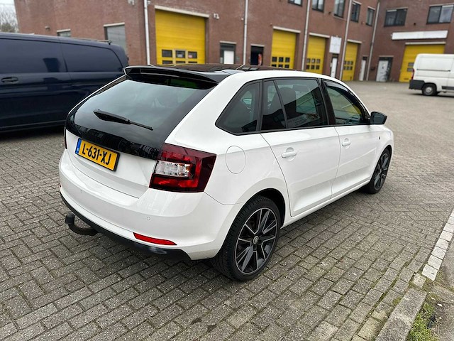 Skoda - 2014 - rapid spaceback - 1.4 tsi grt eleg. bl- automaat - personenauto - afbeelding 18 van  22