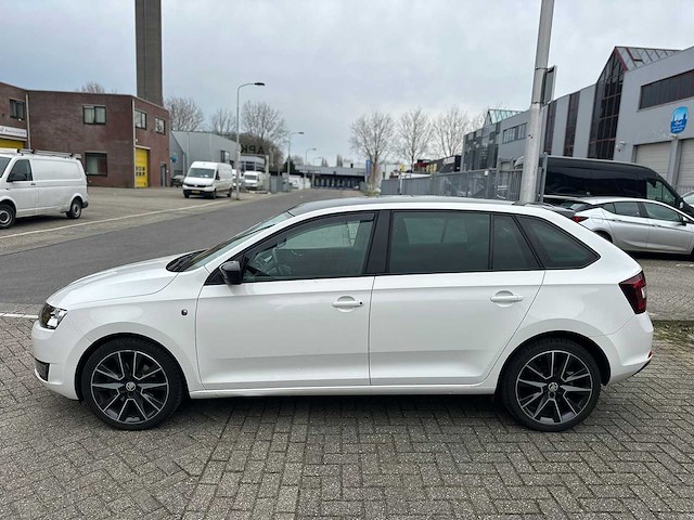 Skoda - 2014 - rapid spaceback - 1.4 tsi grt eleg. bl- automaat - personenauto - afbeelding 2 van  4