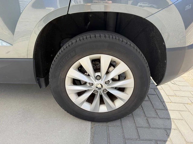 Skoda - 2019 - karoq - 1.6 tdi clever ed. - personenauto - afbeelding 9 van  17