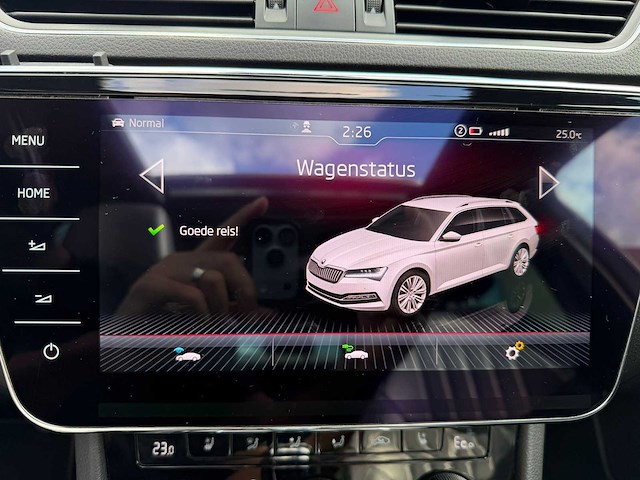 Skoda - 2020 - superb combi - 1.4 tsi iv l&k sportline - phev - full options - automaat - personenauto - afbeelding 10 van  37