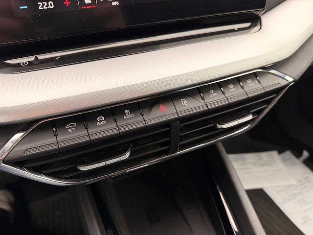 Skoda - 2021 - octavia combi - 1.4 tsi iv bnsedplus - jvs-89-h - afbeelding 7 van  22