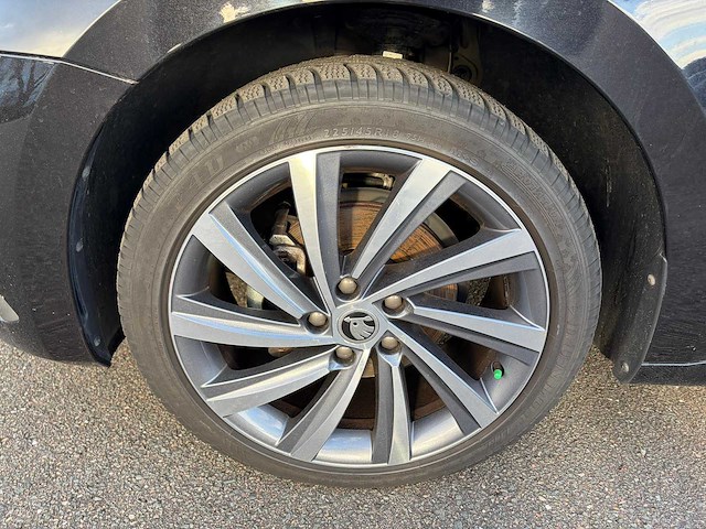 Skoda - 2021 - octavia combi - automaat - personenauto - afbeelding 3 van  12