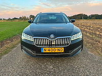 Skoda - 2021 - superb combi - 1.5 tsi sportl. bns - personenauto - n-400-nd - afbeelding 5 van  11
