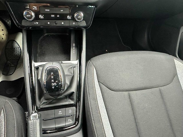 Skoda - 2024 - kamiq - automaat - 1.0 tsi monte carlo - 116pk - personenauto - afbeelding 7 van  22