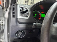 Skoda - fabia - 1.2-12v ambiente - 79-xv-nl - afbeelding 4 van  18