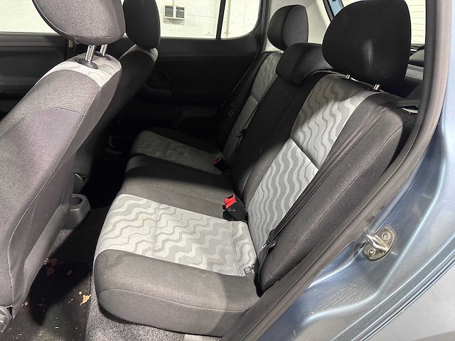 Skoda - fabia - 1.2 classic - h-741-fr - afbeelding 7 van  16