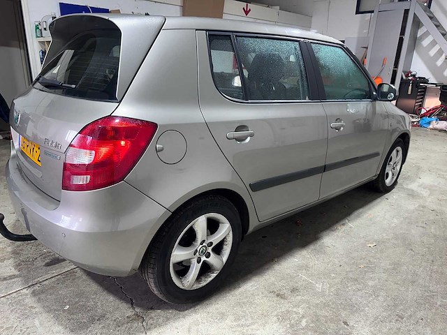 Skoda - fabia - 1.2 tdi greenline - 06-rvk-2 - afbeelding 15 van  19