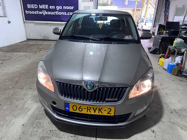 Skoda - fabia - 1.2 tdi greenline - 06-rvk-2 - afbeelding 18 van  19