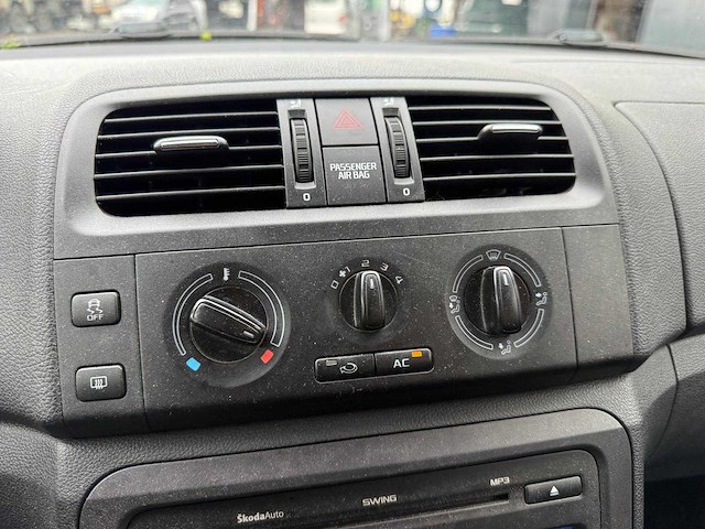 Skoda - fabia - 1.2 tdi greenline - personenauto - afbeelding 5 van  20