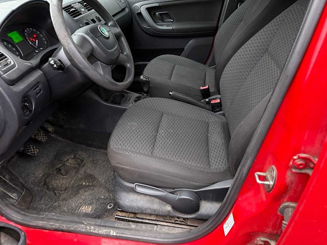 Skoda - fabia - 1.2 tdi greenline - personenauto - afbeelding 4 van  9