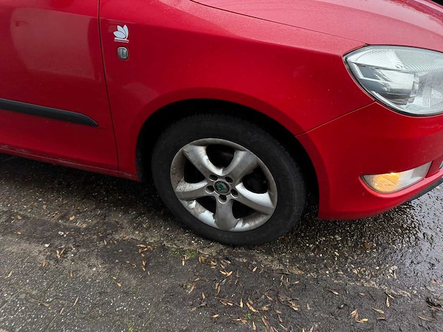 Skoda - fabia - 1.2 tdi greenline - personenauto - afbeelding 16 van  31
