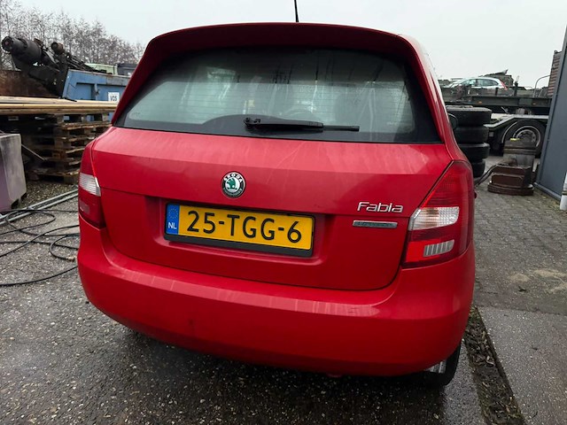 Skoda - fabia - 1.2 tdi greenline - personenauto - afbeelding 9 van  31