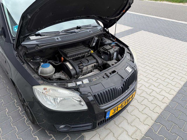 Skoda - fabia - 1.4-16v ambiente - personenauto - 2008 - afbeelding 11 van  23