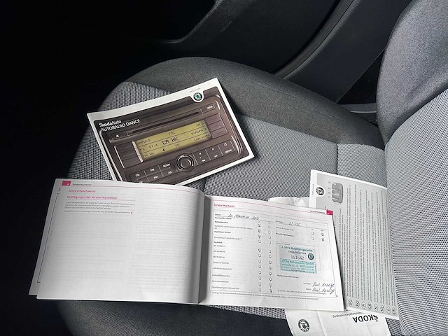 Skoda - fabia combi - 1.2-12v ambition bns - car - afbeelding 4 van  9