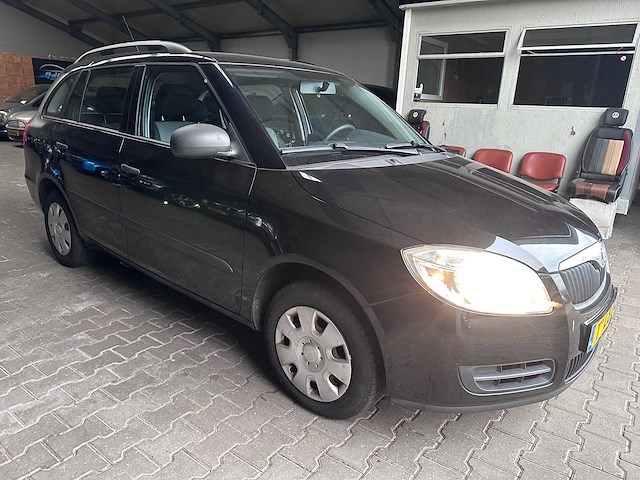 Skoda - fabia combi - 1.2-12v ambition bns - car - afbeelding 7 van  9