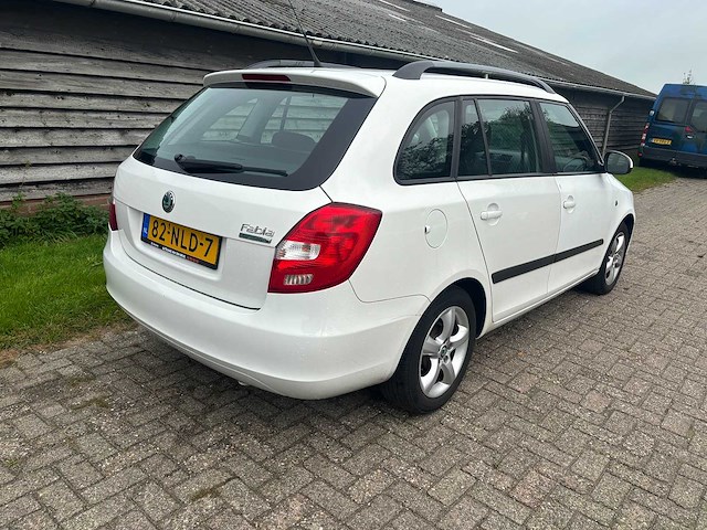 Skoda - fabia combi - 1.2 tdi greenline - car - - afbeelding 13 van  23