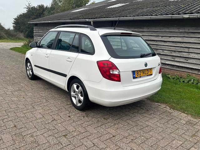 Skoda - fabia combi - 1.2 tdi greenline - car - - afbeelding 17 van  23
