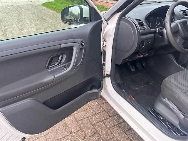 Skoda - fabia combi - 1.2 tdi greenline - car - - afbeelding 19 van  23