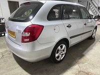 Skoda - fabia combi - 1.2 tsi ambition - k-970-vf- 2010 - afbeelding 4 van  16
