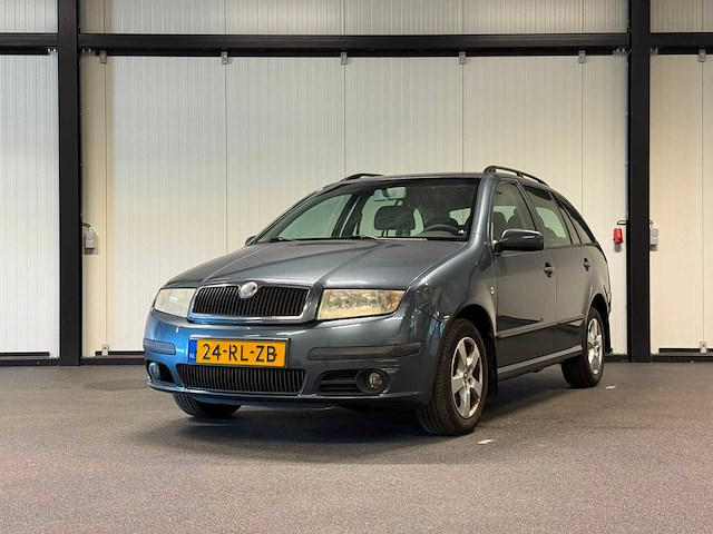 Skoda - fabia combi - 1.4-16v elegance 24-rl-zb 2005 iaw - afbeelding 1 van  14