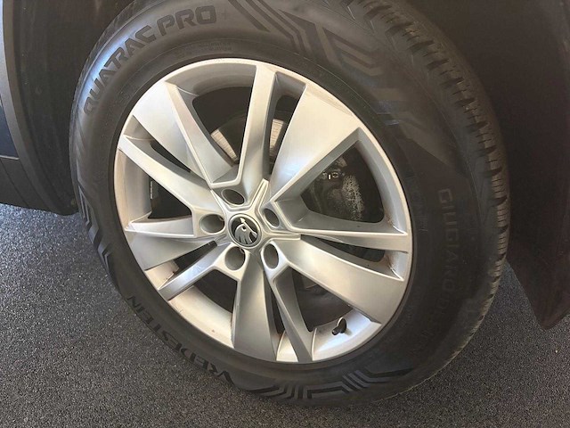 Skoda - kodiaq - 1.5 tsi ambition 2019 h-101-jg iaw - afbeelding 8 van  21