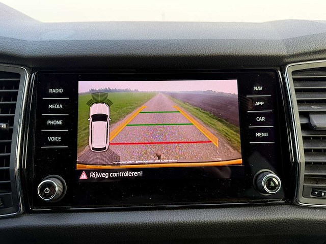 Skoda - kodiaq - 1.5 tsi business ed. - automaat - h-670-dj - 2020 - afbeelding 3 van  15