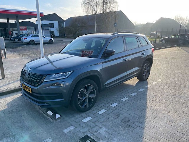 Skoda - kodiaq - 1.5 tsi sp. b. 7p l-951-vr 2021 iaw - afbeelding 1 van  5