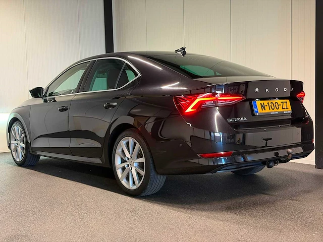 Skoda - octavia - 1.5 tsi first edit. n-100-zz 2021 iaw - afbeelding 11 van  27