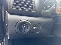 Skoda - octavia - 2.0 elegance automaat- 51-jn-hx - afbeelding 2 van  10