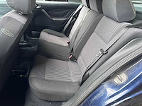 Skoda - octavia - 2.0 elegance automaat- 51-jn-hx - afbeelding 4 van  10