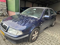 Skoda - octavia - 2.0 elegance automaat- 51-jn-hx