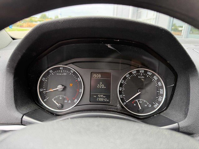 Skoda - octavia combi - 1.4 tsi ambition - personenauto - 2009 - afbeelding 13 van  26