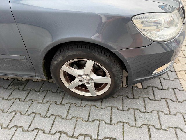Skoda - octavia combi - 1.4 tsi ambition - personenauto - 2009 - afbeelding 15 van  26