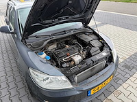 Skoda - octavia combi - 1.4 tsi ambition - personenauto - 2009 - afbeelding 19 van  26