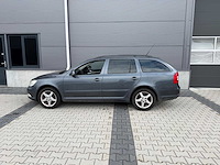 Skoda - octavia combi - 1.4 tsi ambition - personenauto - 2009 - afbeelding 12 van  26