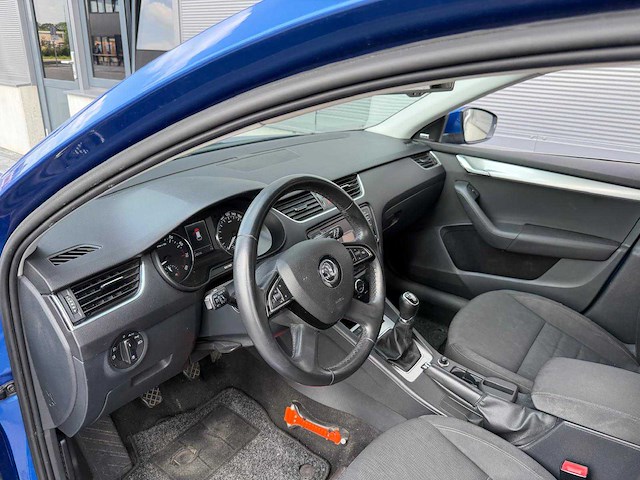 Skoda - octavia combi - 1.4 tsi grt elegance busines - personenauto - 2013 - afbeelding 7 van  27